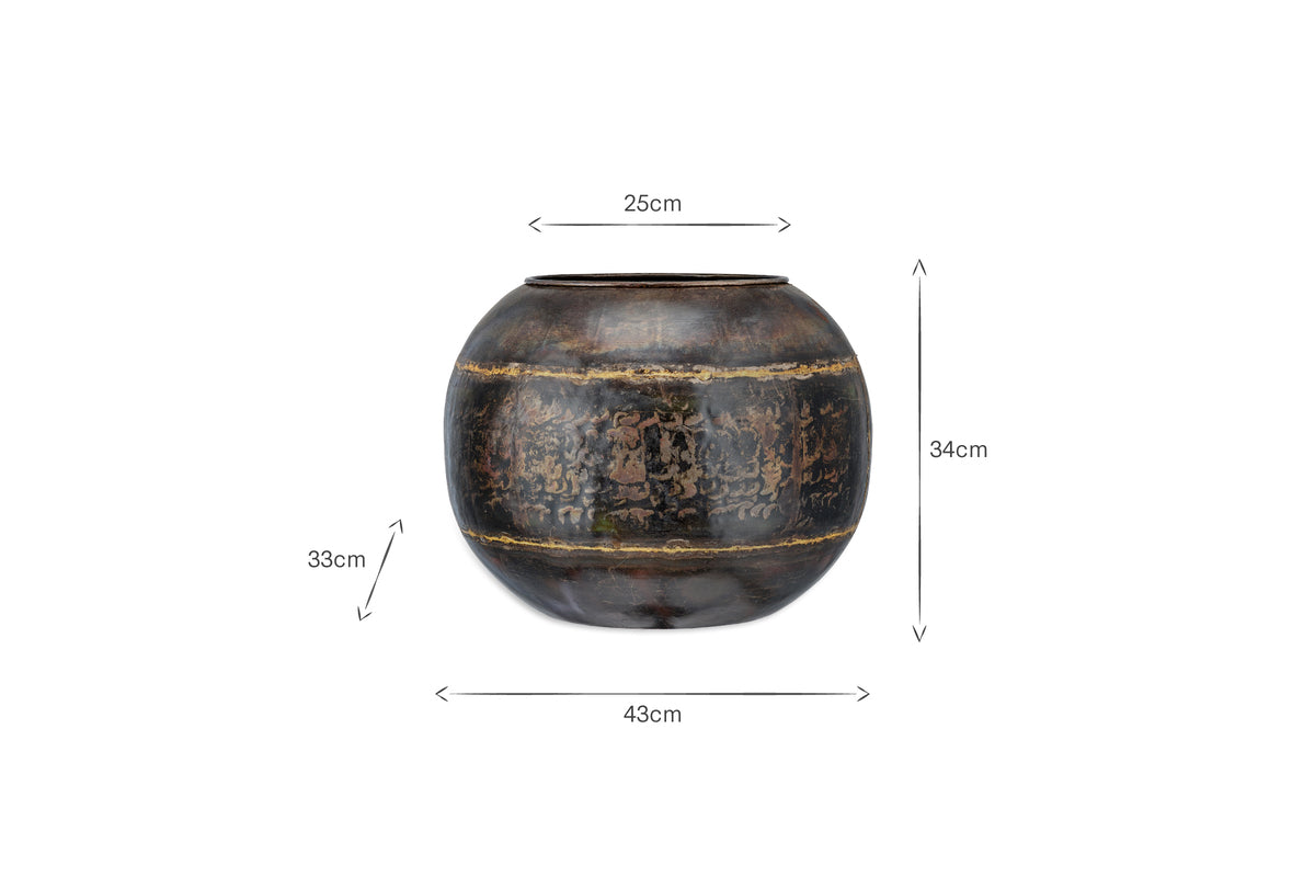 Endo Reclaimed Iron Globe Planter