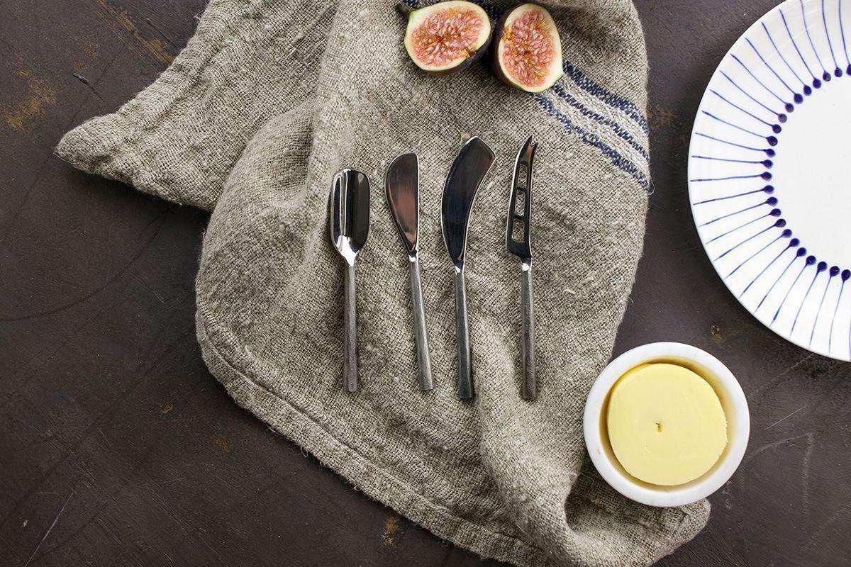 Darsa Cheese Knife Set - Brushed Silver (Set of 4)