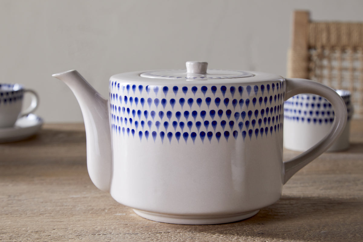Indigo Drop 4 Person Teapot - Cream & Indigo