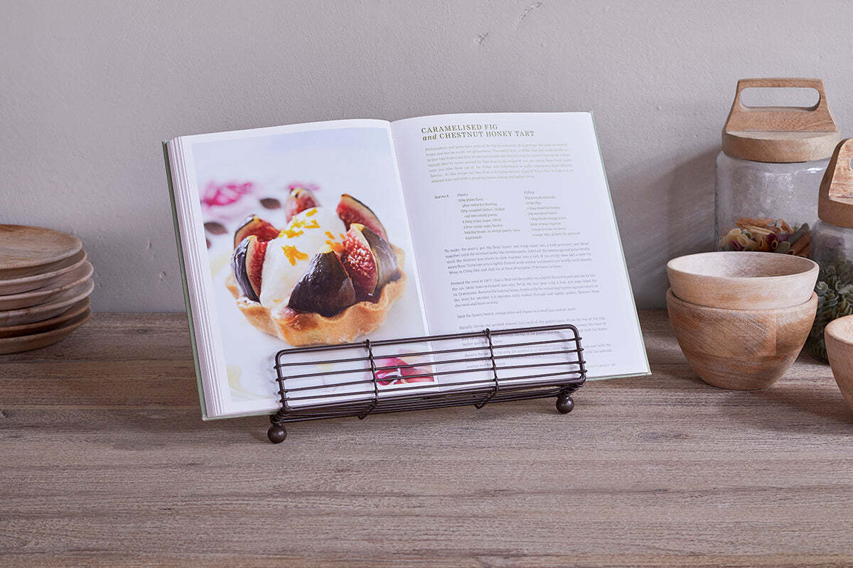 Inkollu Wire Bookstand - Aged Brass