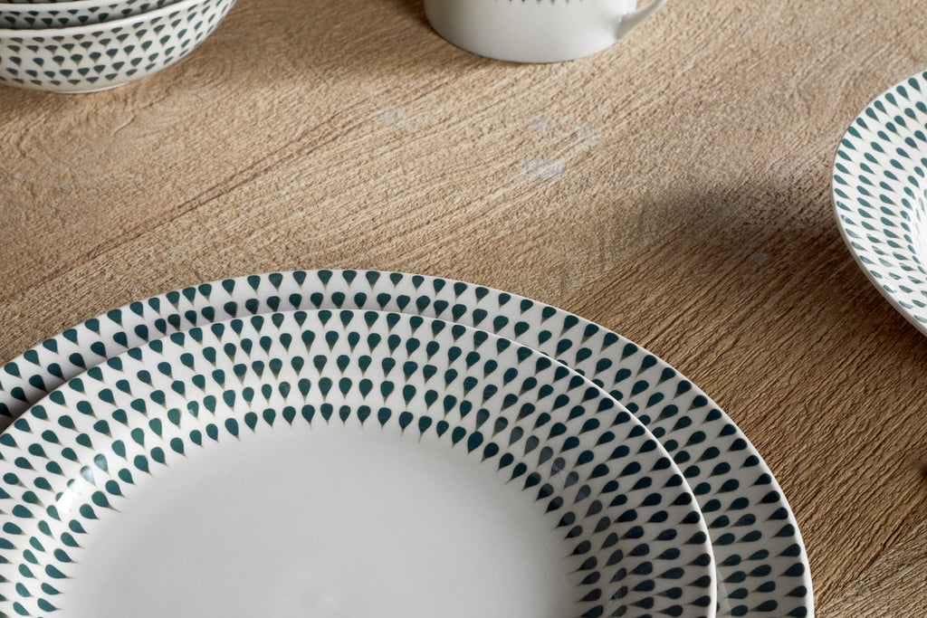 Juniper Drop Side Plate - Cream & Juniper