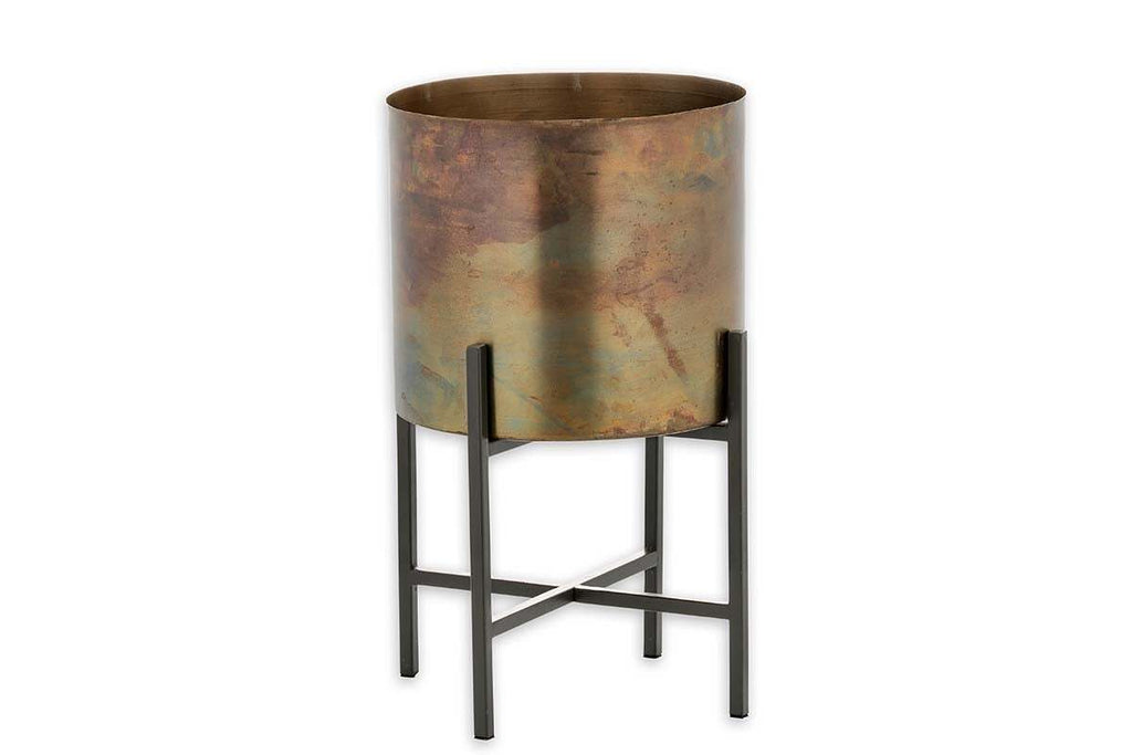 Juoni Iron Planter