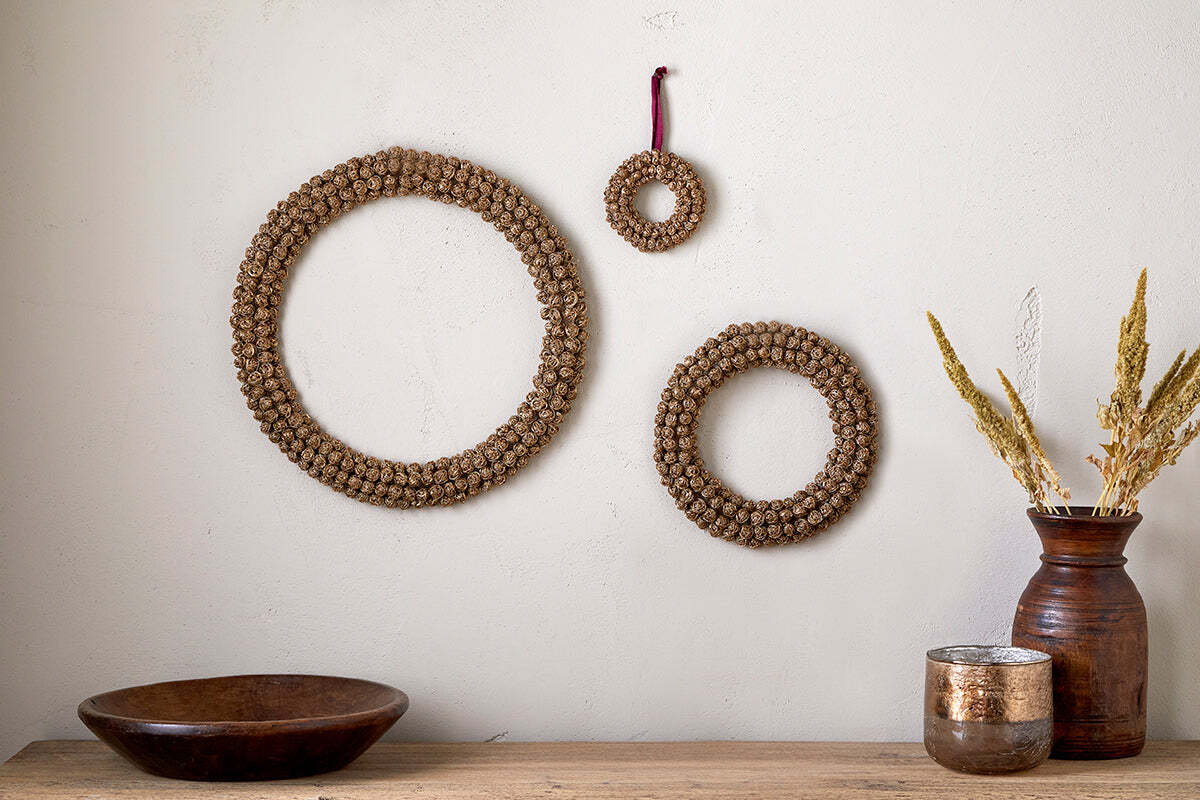 Madhi Wire Ball Wreath - Brass