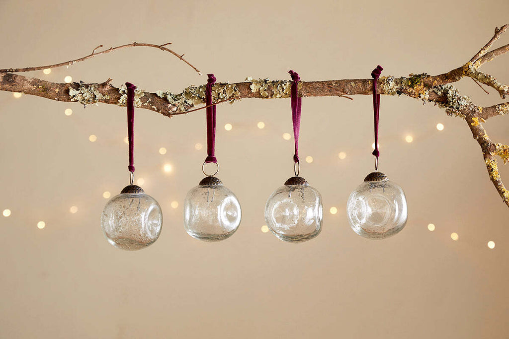 Nishan Pinched Baubles - Clear (Set of 4)