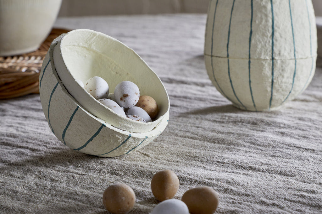 Surya Recycled Cotton Paper Standing Opening Egg - Teal & Cream