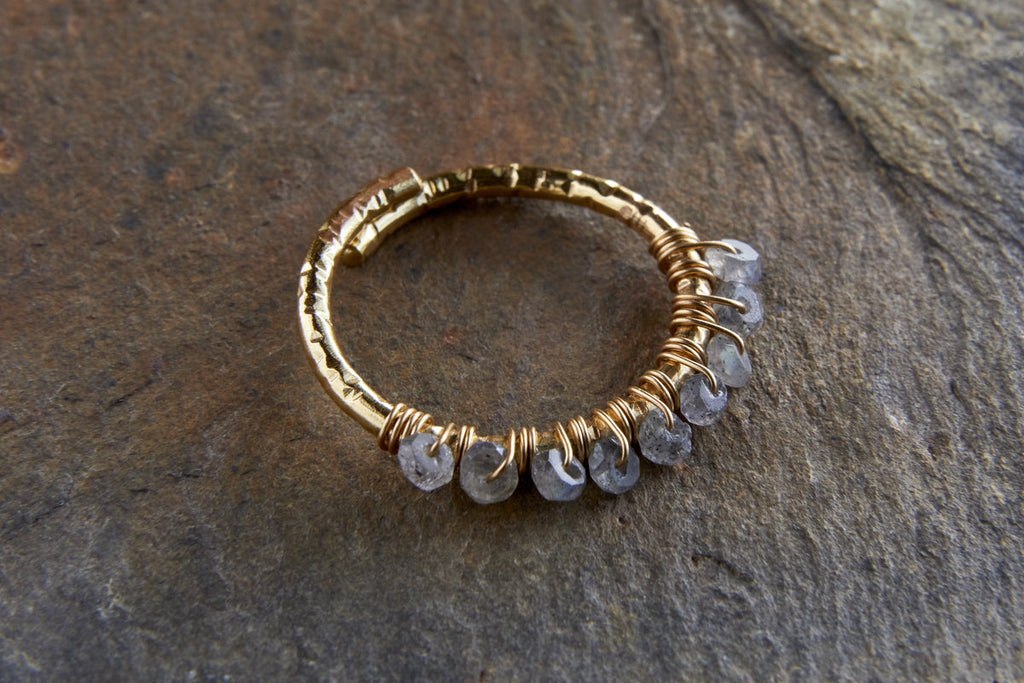 Vani Labradorite Ring - Labradorite & Gold