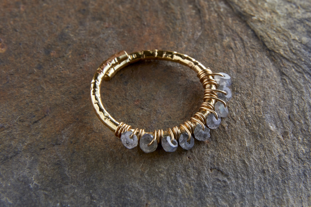 Vani Labradorite Ring - Labradorite & Gold