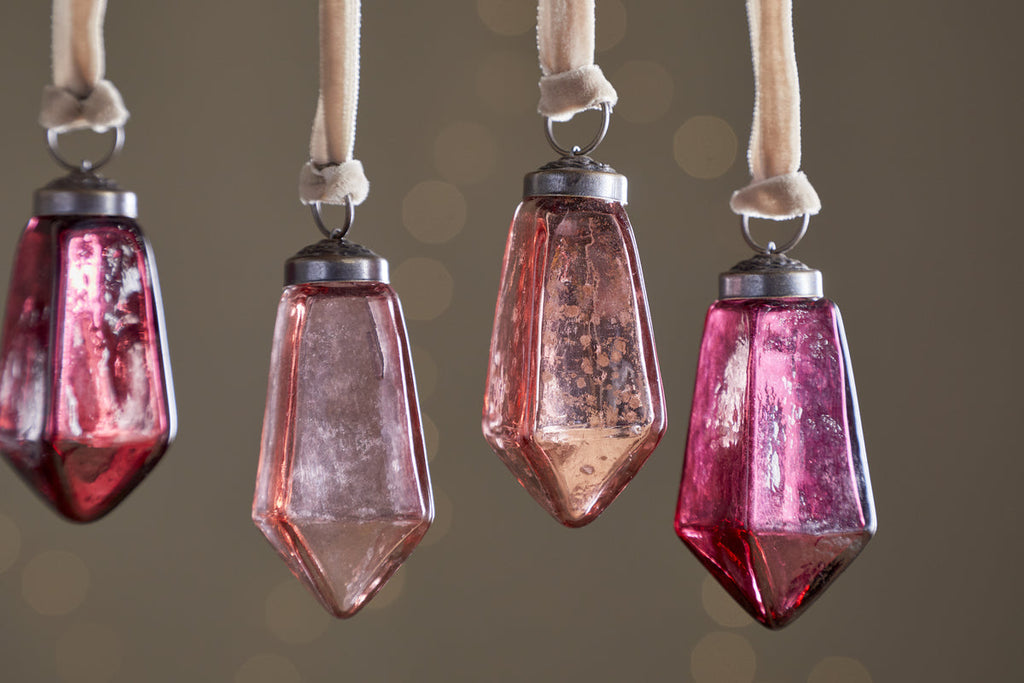 Ratnam Baubles - Mixed Merlot - (Set of 8)