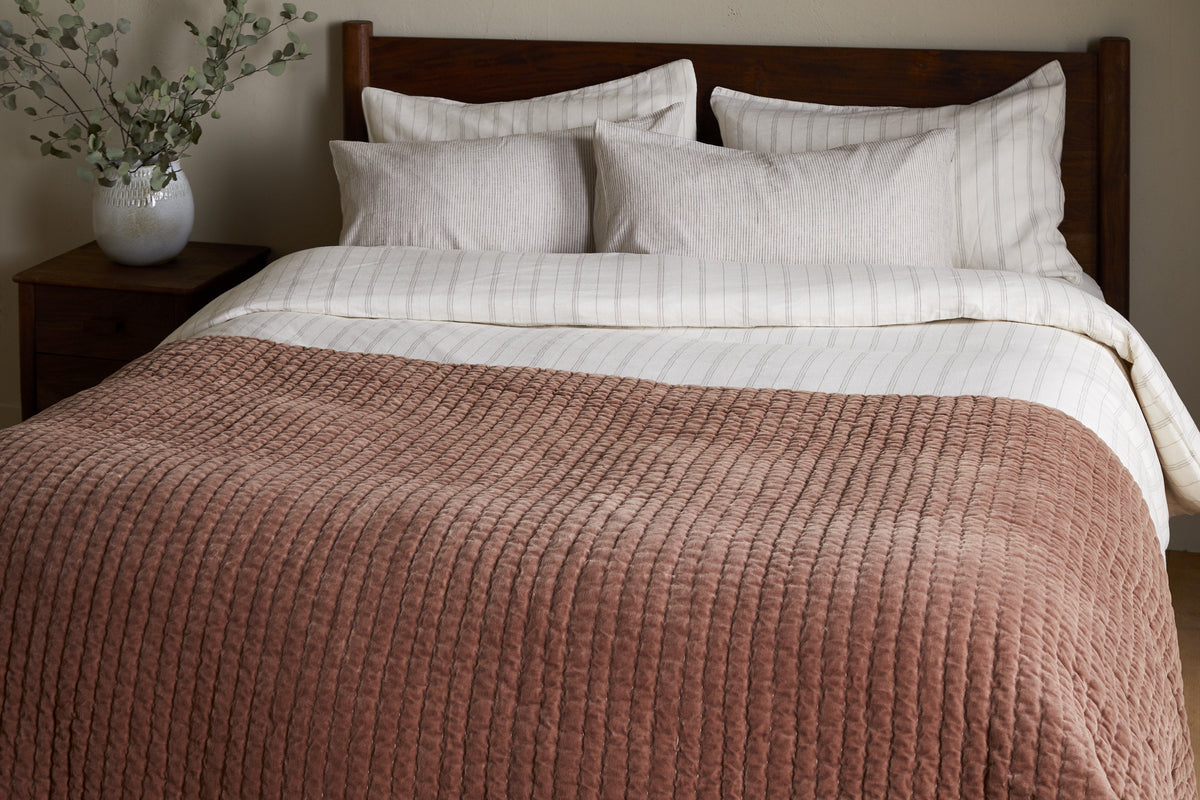 Nidra Velvet & Linen Bed Quilt - Rust
