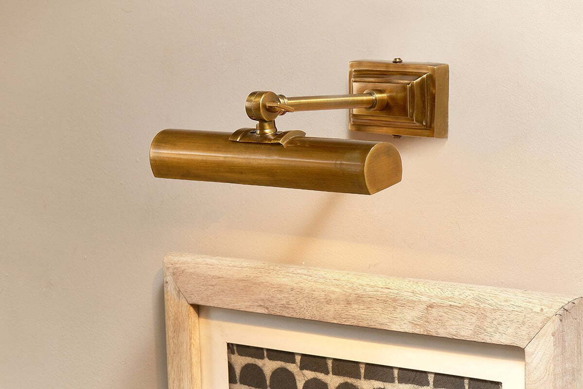 Pania Picture Wall Light