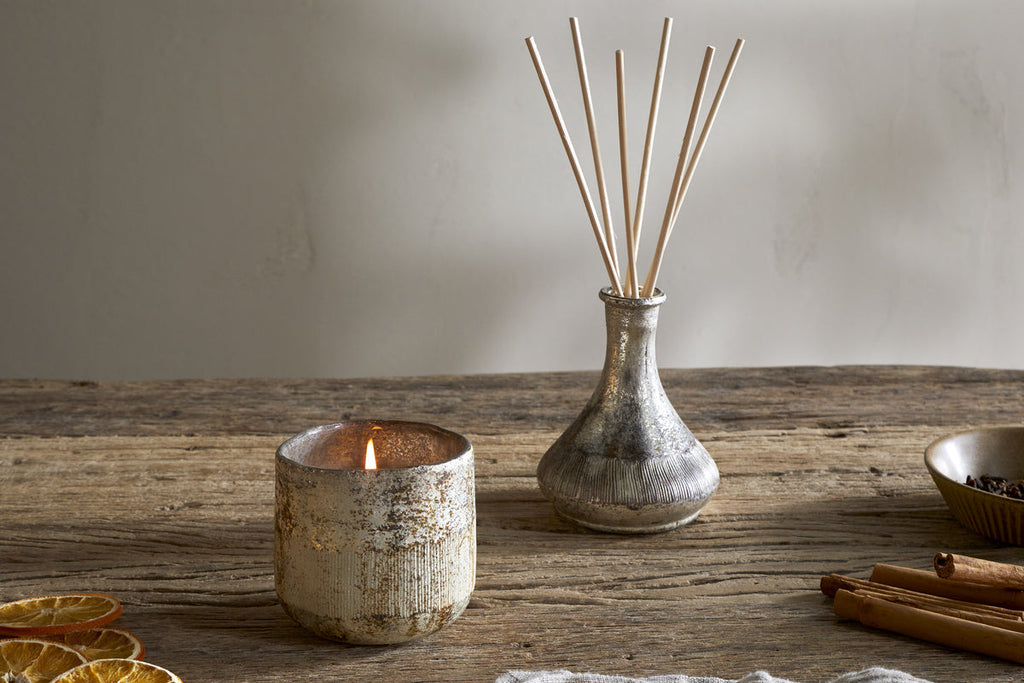 Mandarin & Clove 1 Wick Scented Candle - Antique Gold - 1 Wick