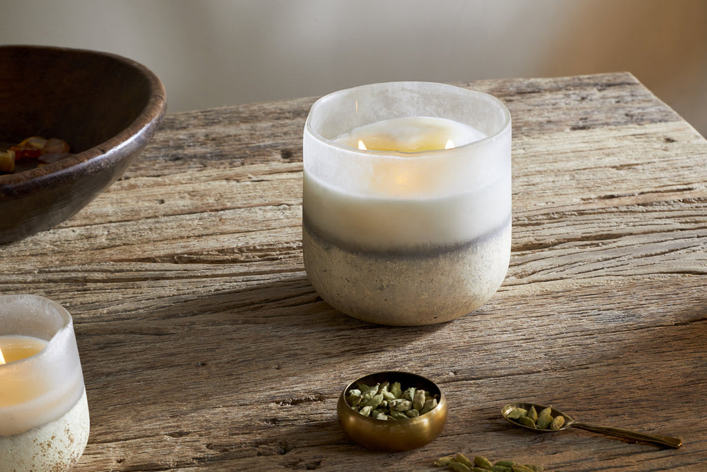 Cardamom & Amber 3 Wick Scented Candle - Aged Smoke - 3 Wick