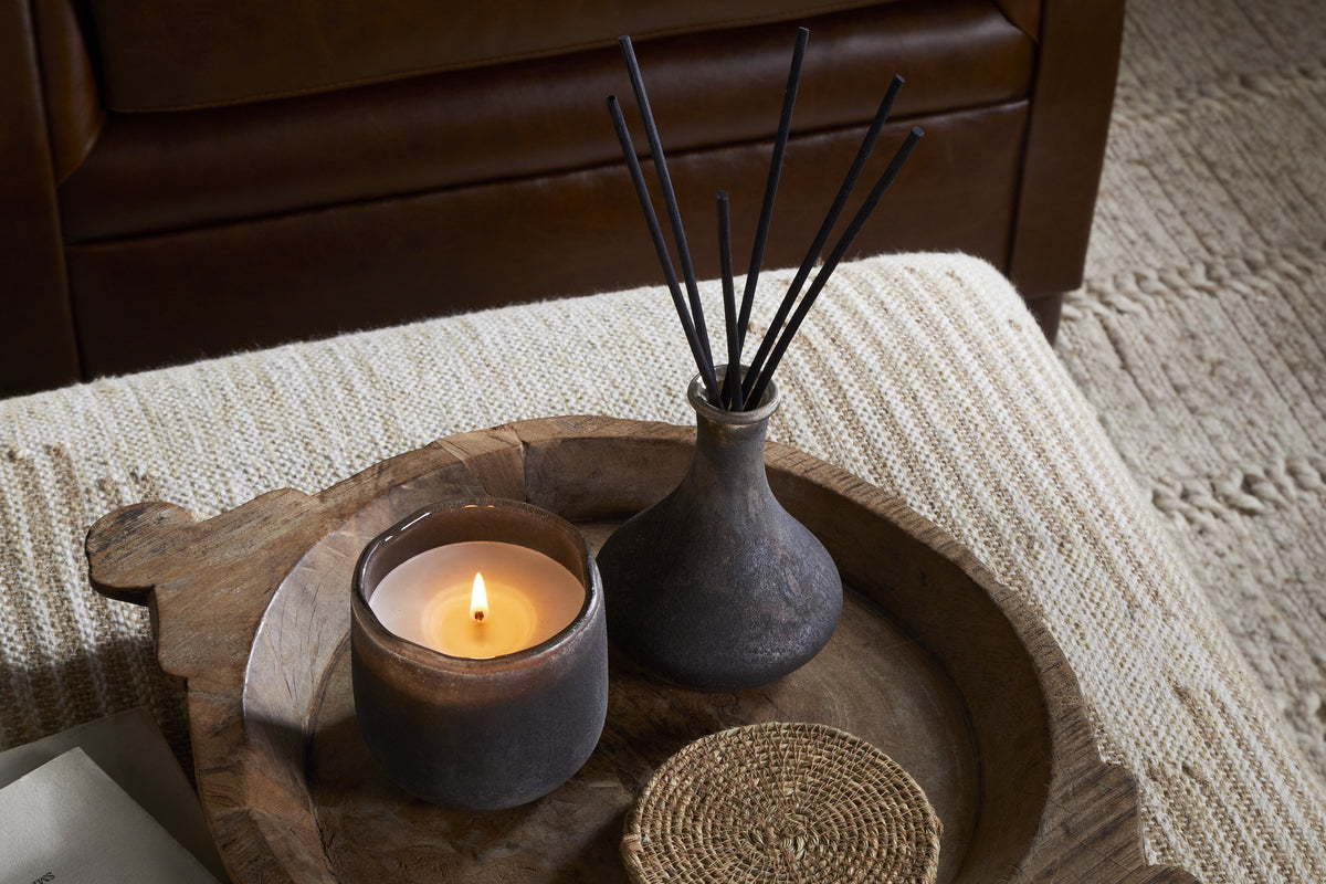 Cedarwood & Fig 1 Wick Scented Candle - Frosted Black - 1 Wick