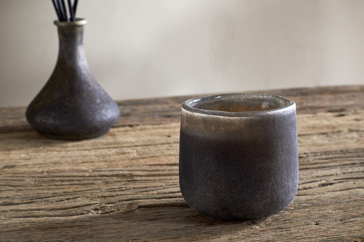 Cedarwood & Fig 1 Wick Scented Candle - Frosted Black - 1 Wick