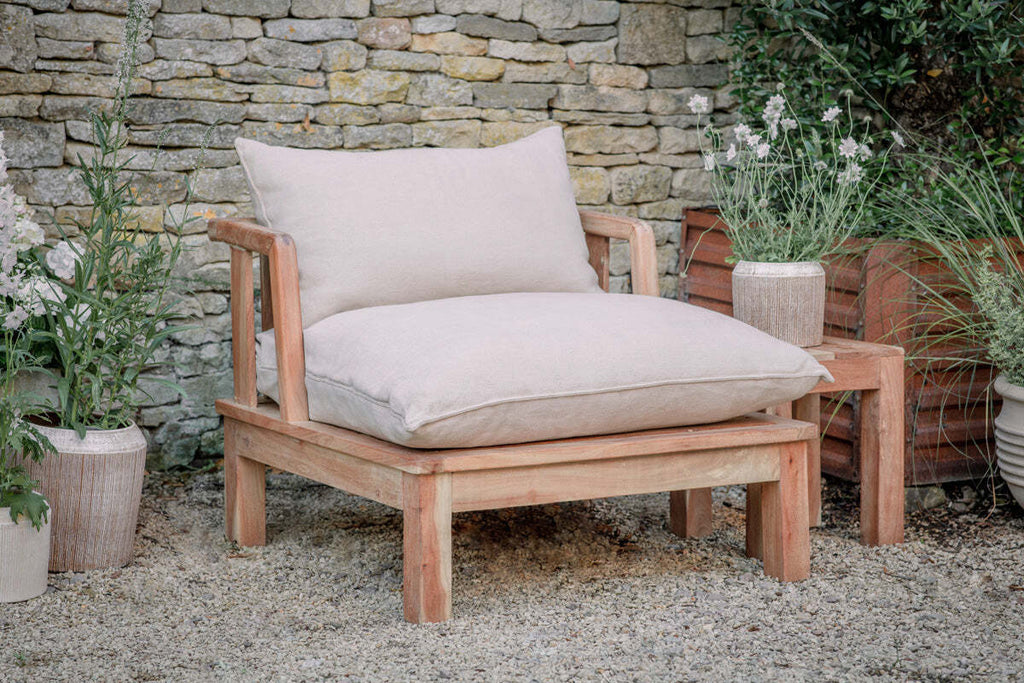 Sadhi Acacia Wood Outdoor Love Seat - Natural