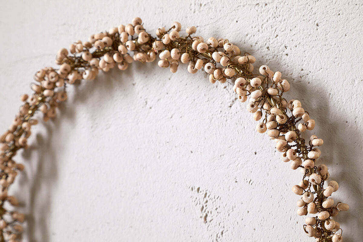 Tanu Mango Wood Beaded Wreath - Brass & Natural