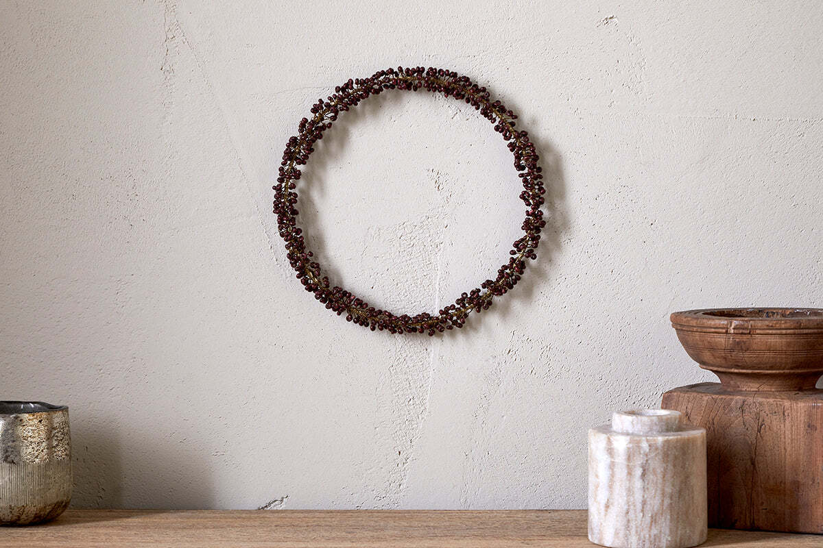 Tanu Mango Wood Beaded Wreath - Brass & Ruby