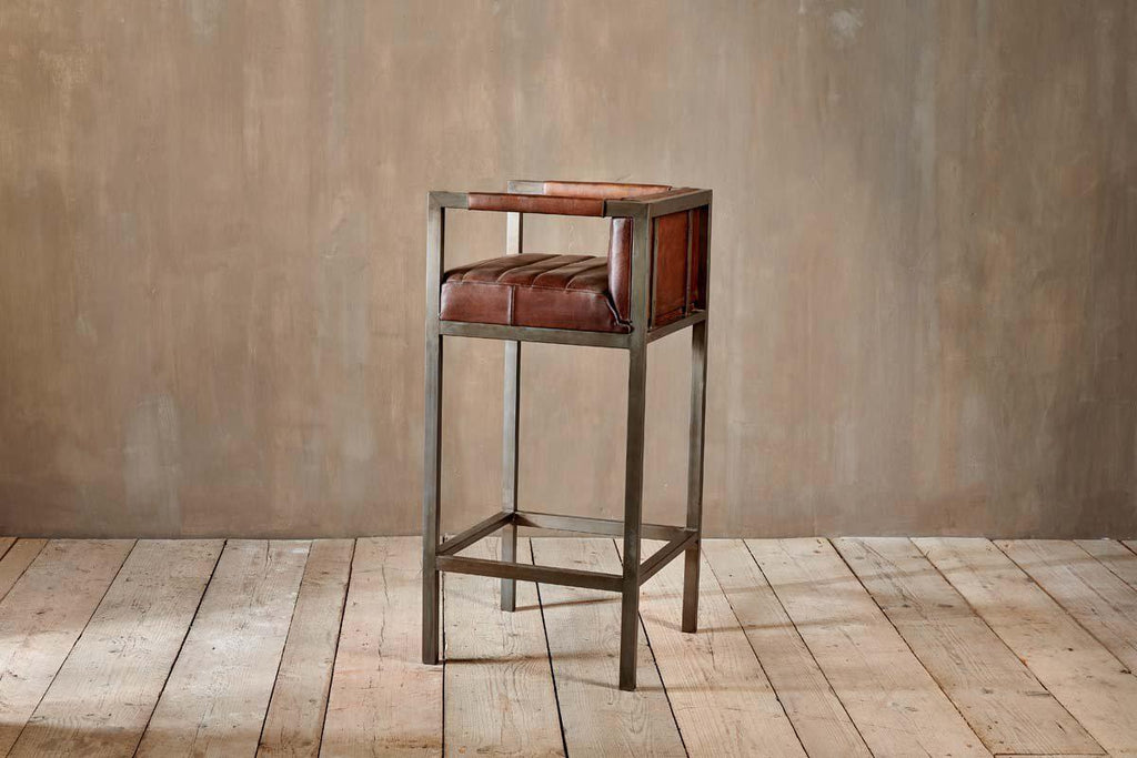 Wamma Leather Bar Chair